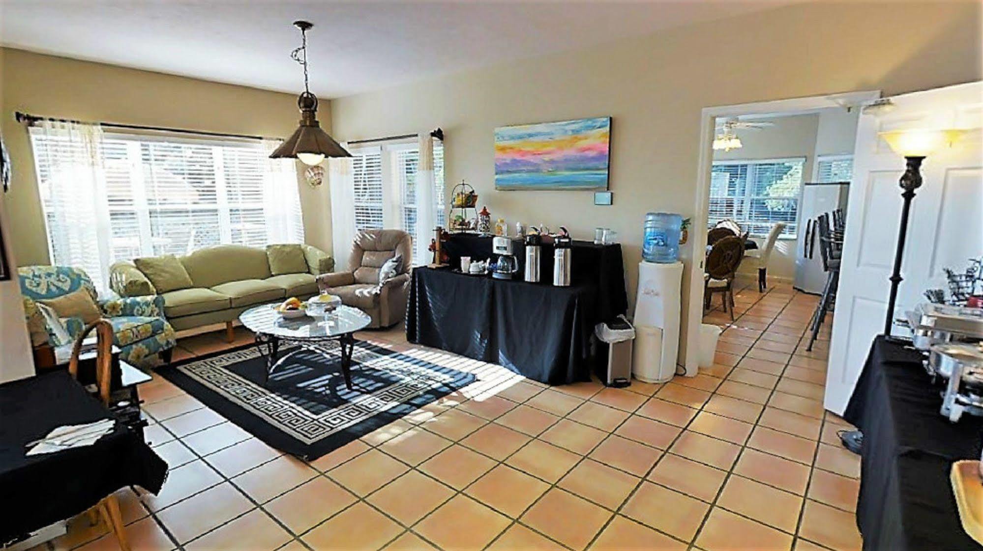 Mellon Patch Inn Port St. Lucie Esterno foto