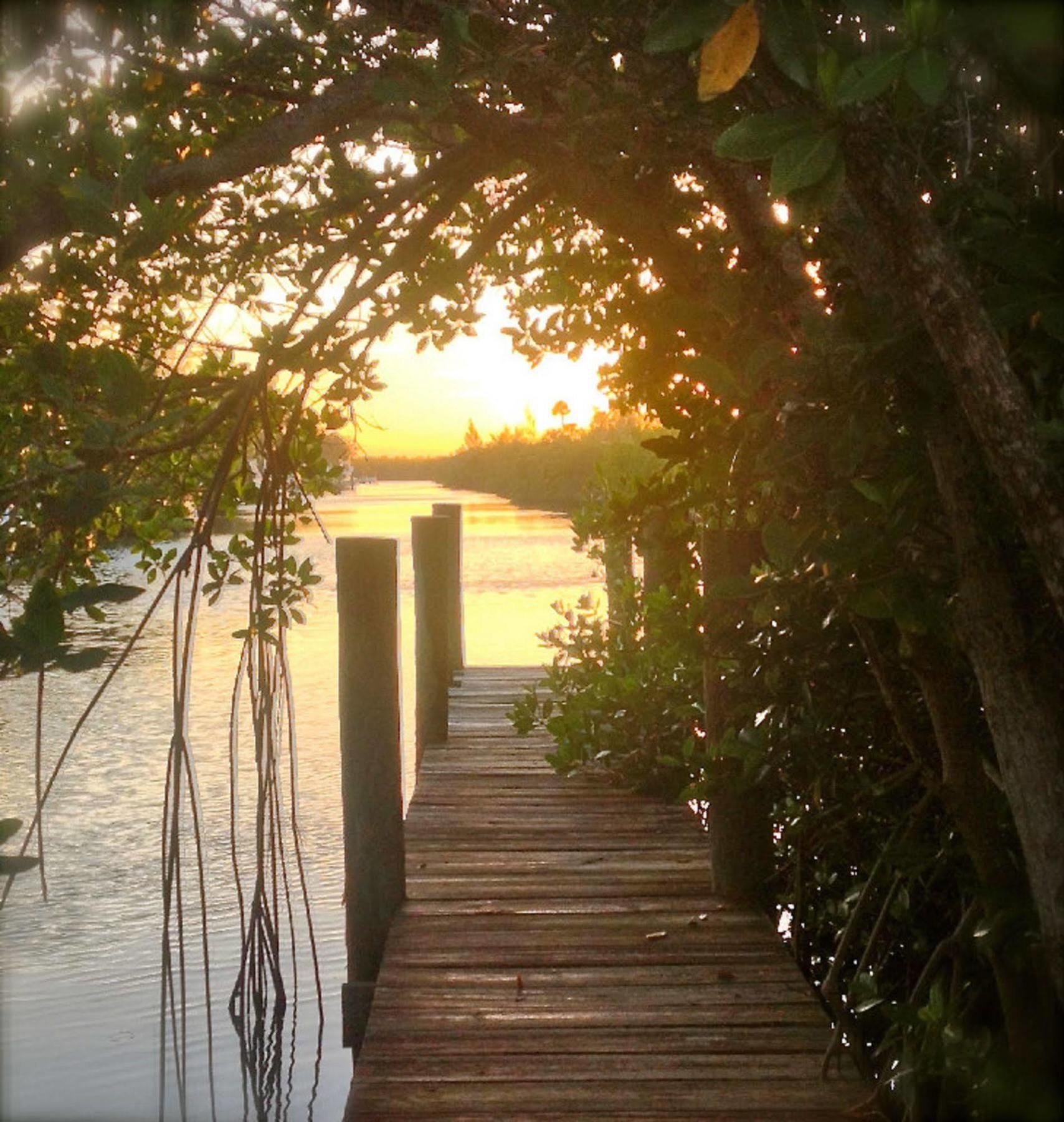 Mellon Patch Inn Port St. Lucie Esterno foto